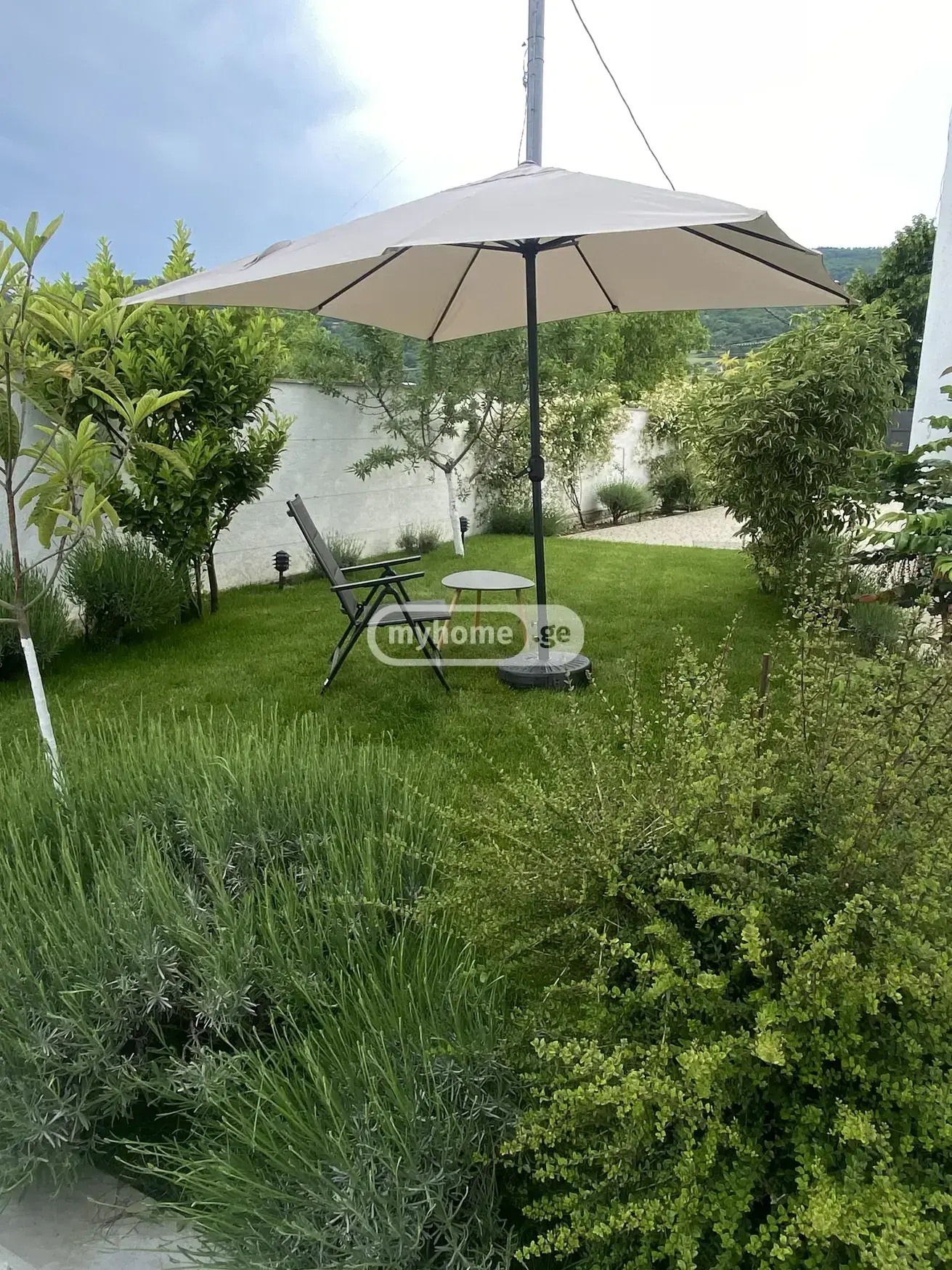 5 Room Private House For Rent In Sololaki view 12