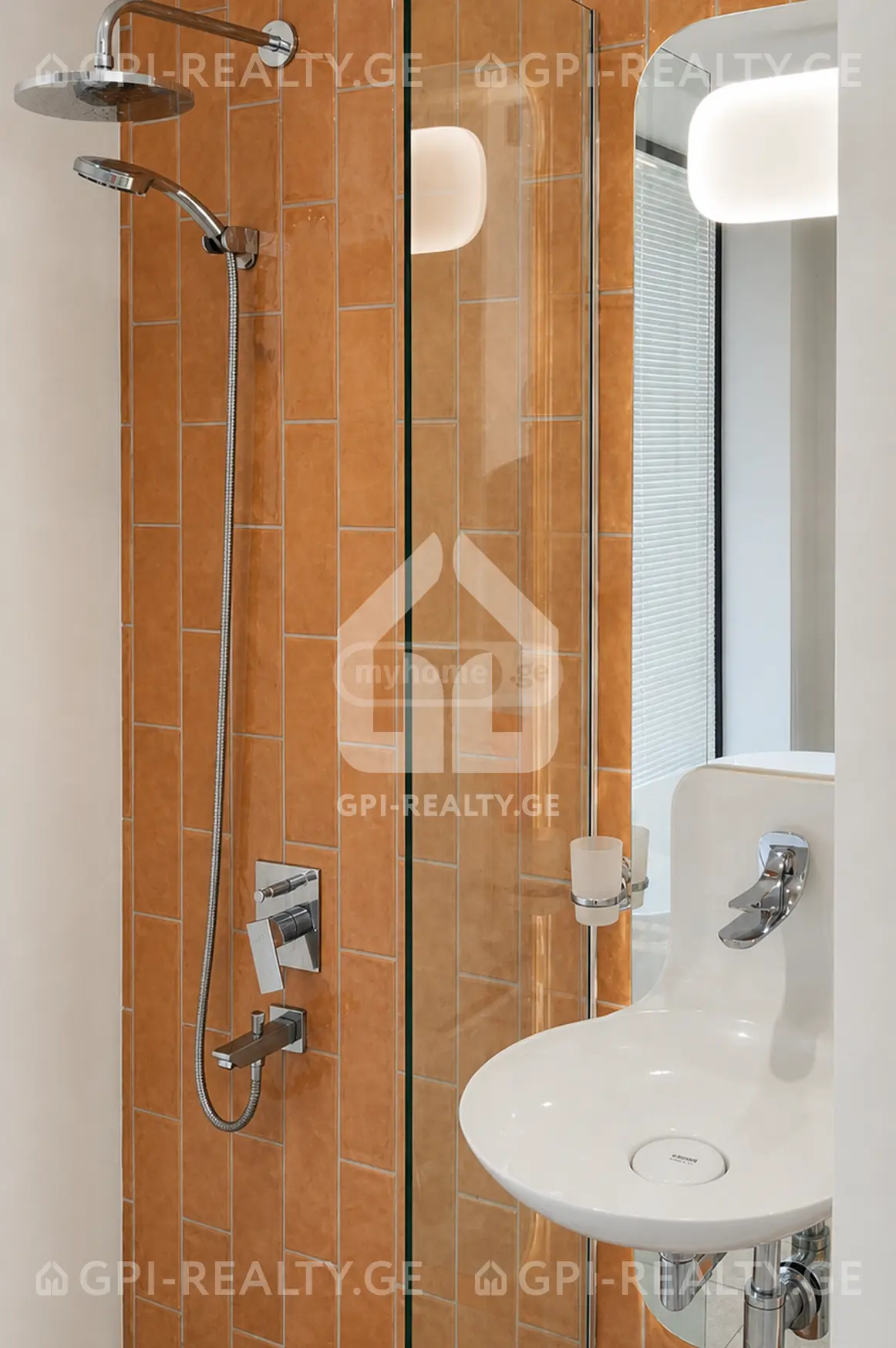 4 Room Private House For Sale view 9