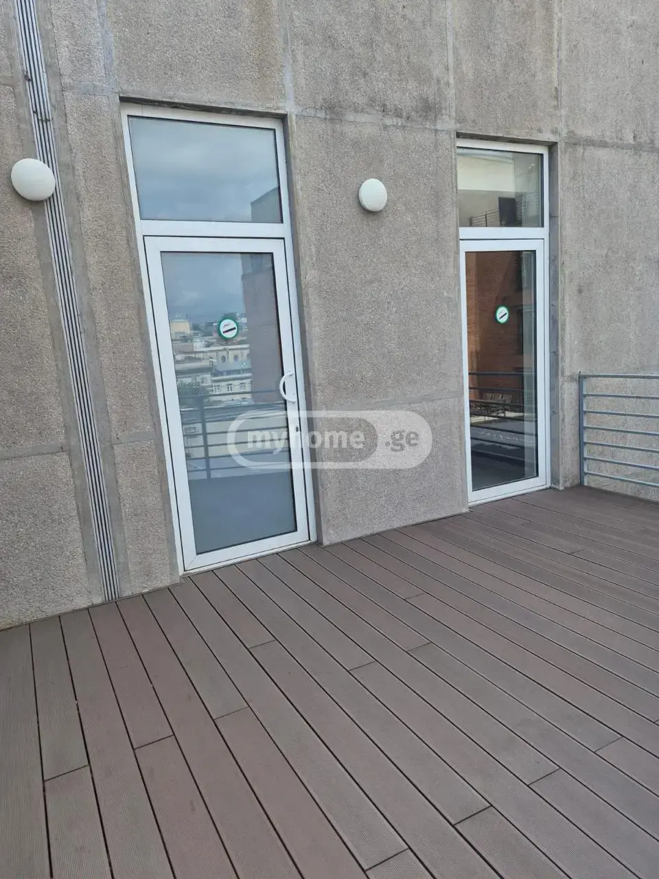Office Commercial Area For Rent In Mtatsminda view 11