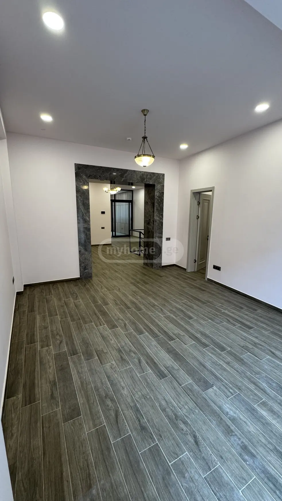 Office Commercial Area For Rent In Old Batumi District, In Batumi view 5