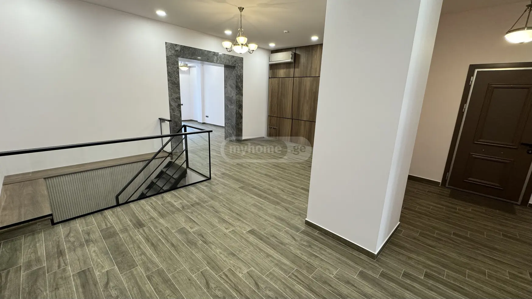 Office Commercial Area For Rent In Old Batumi District, In Batumi view 3