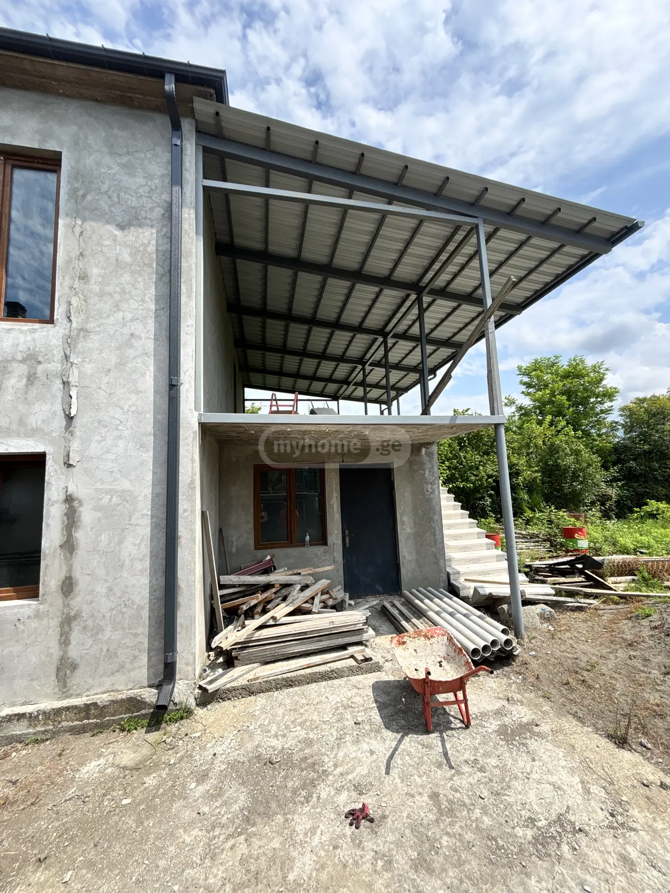 10+ Room Private House For Sale In Foti view 4