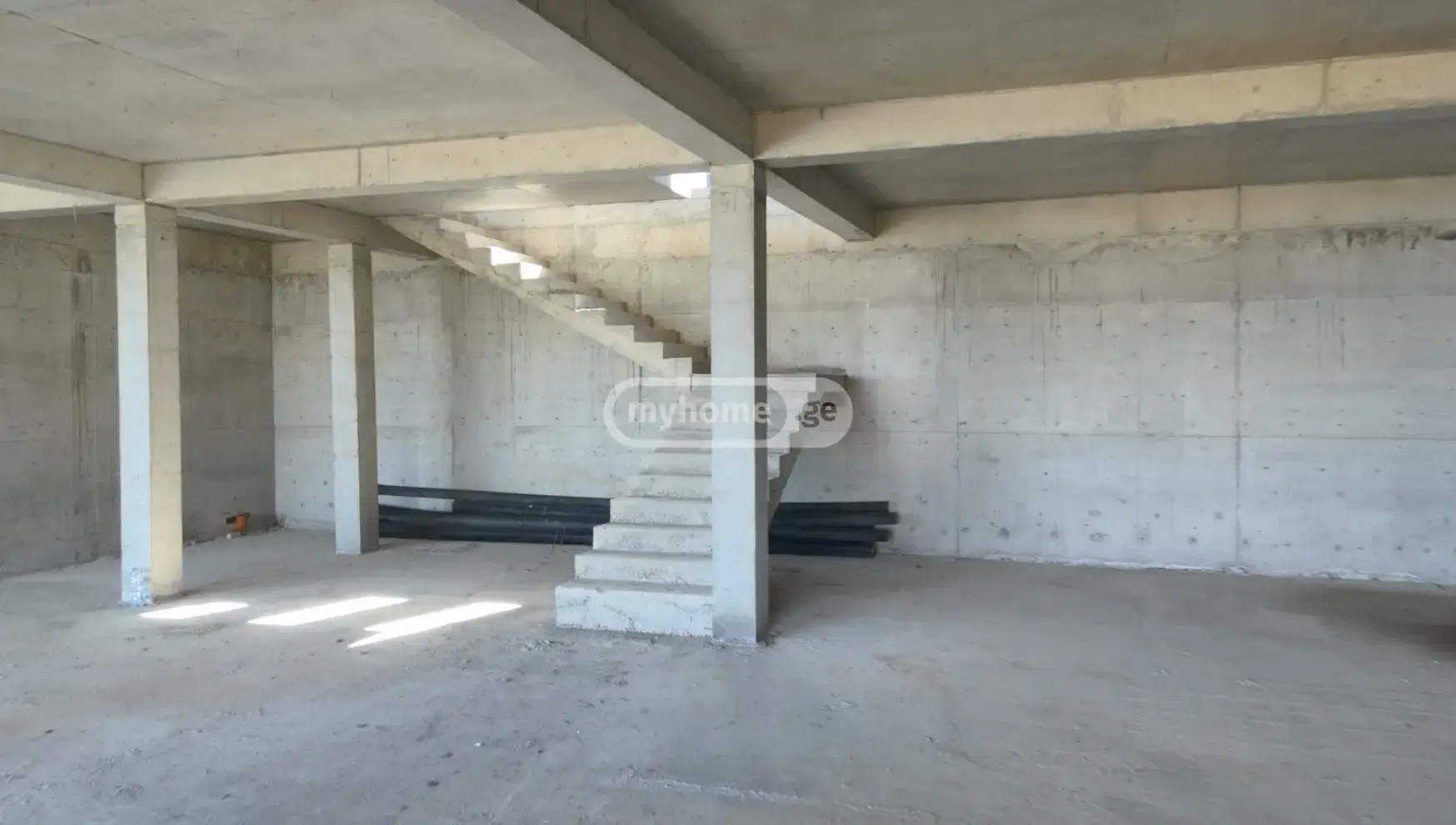 10+ Room Private House For Sale In Sololaki view 7