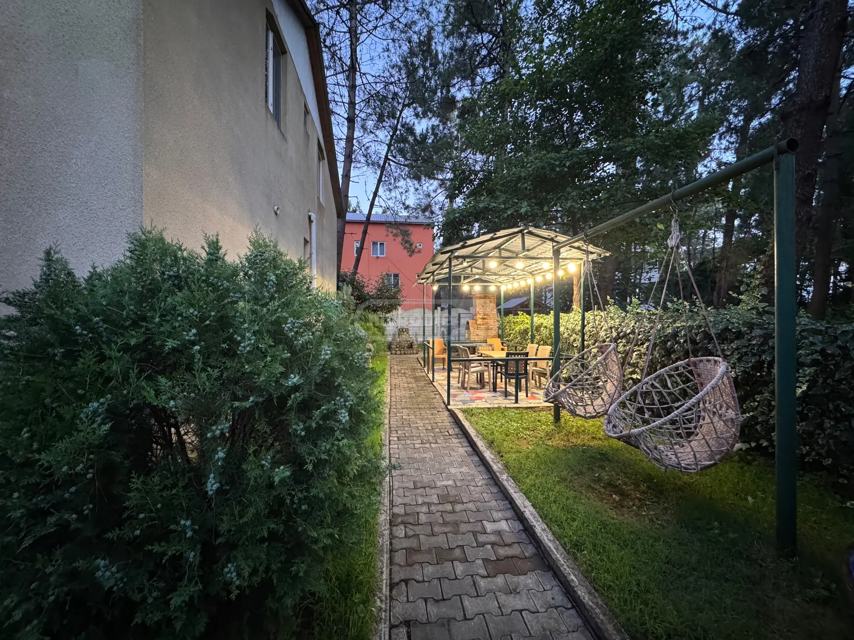 5 Room Private House Daily Rent In Lanchkhuti Municipality view 4