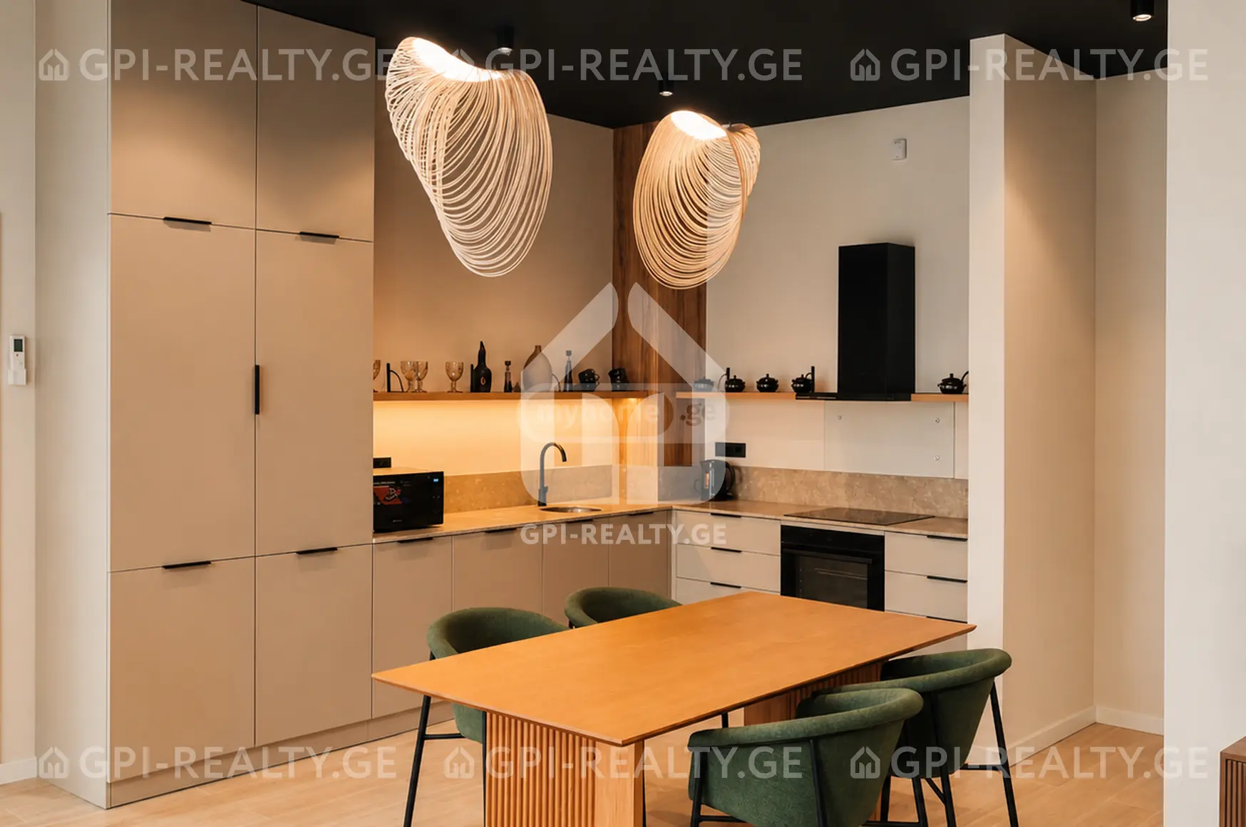 4 Room Private House For Sale view 3