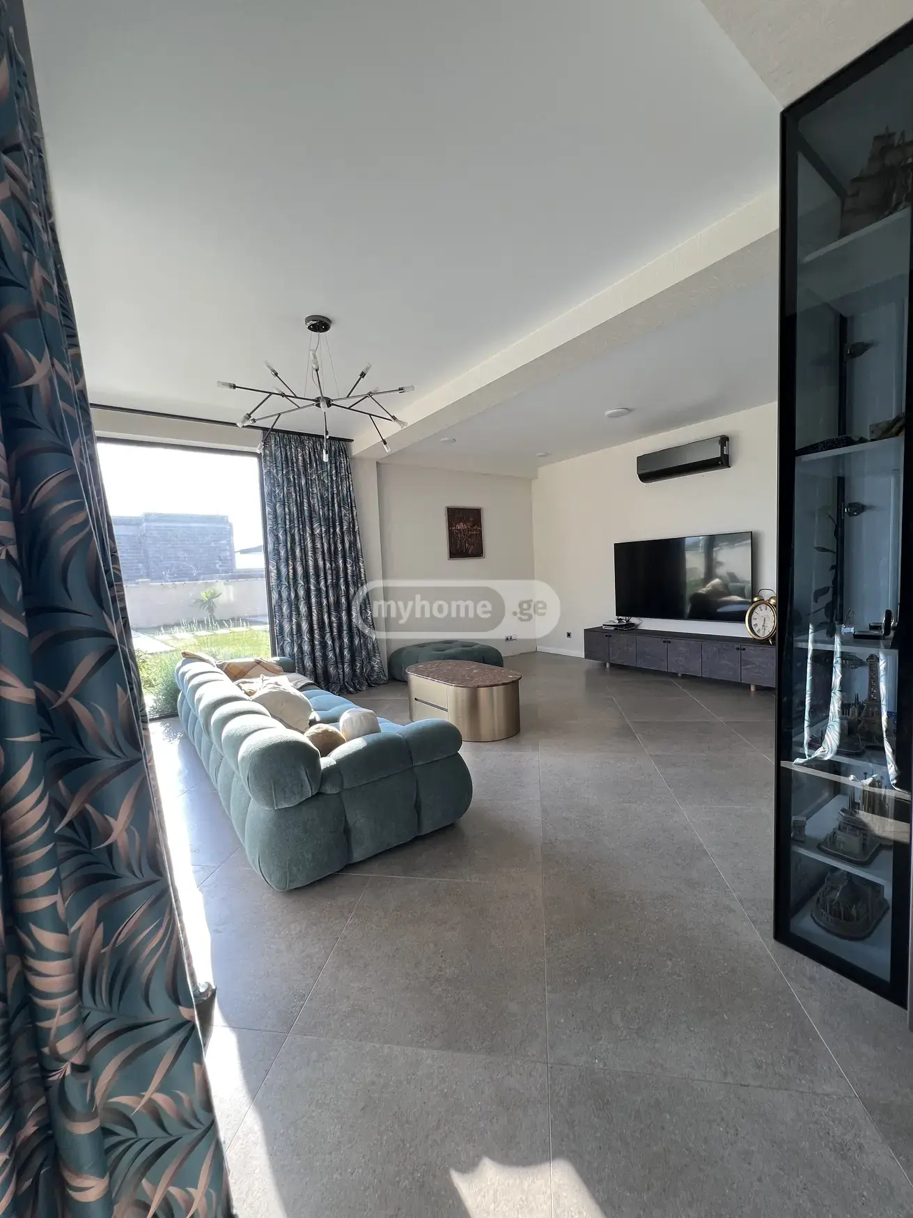 8 Room Private House For Rent In Saguramo, In Mtskheta Municipality view 5