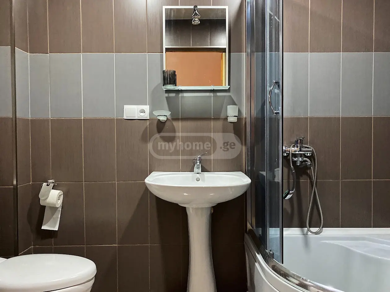 3 Room Apartment For Rent In Oqrokana view 3