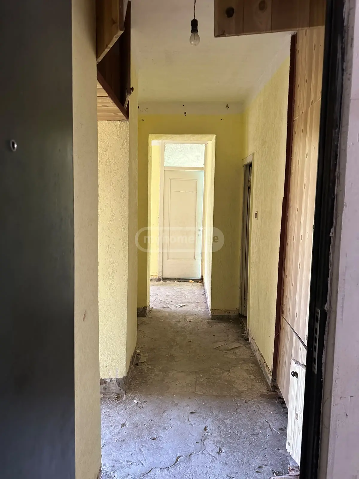 4 Room Apartment For Sale view 3