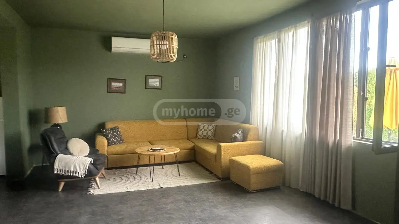 5 Room Country House For Sale view 3