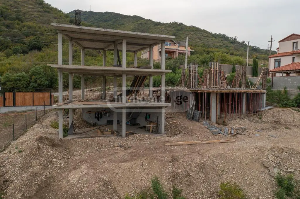 10+ Room Country House For Sale In Mtskheta view 3