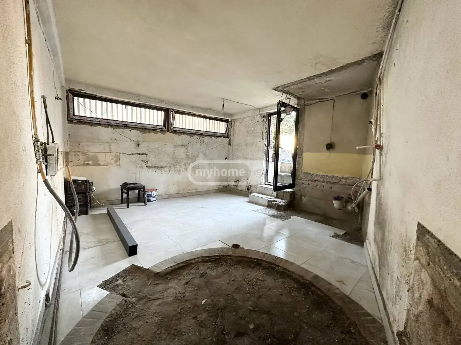 Full Building Commercial Area For Sale In Kiketi view 12