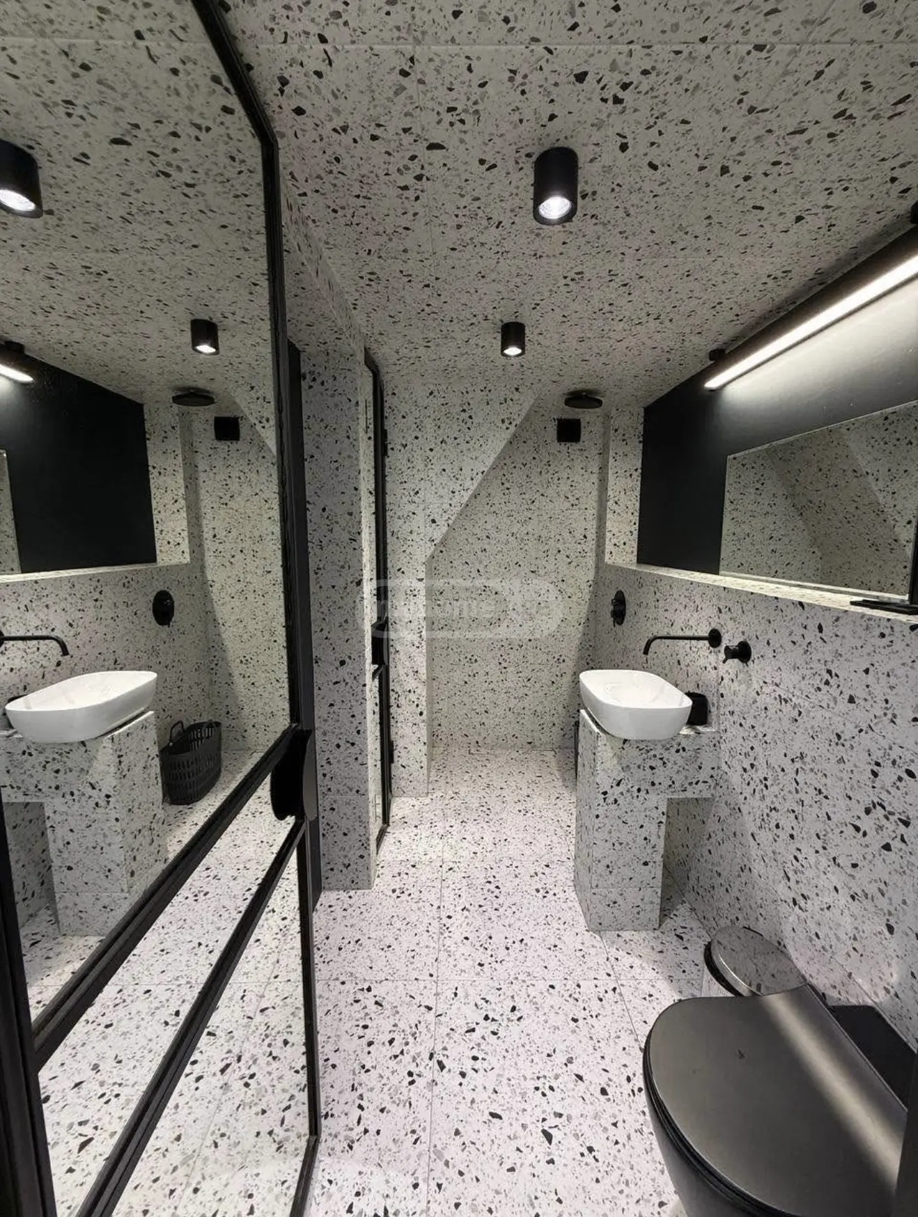 Tamar Chovelidze St, 8: 4-Room Penthouse, 170.0 M² | Korter.Ge view 20