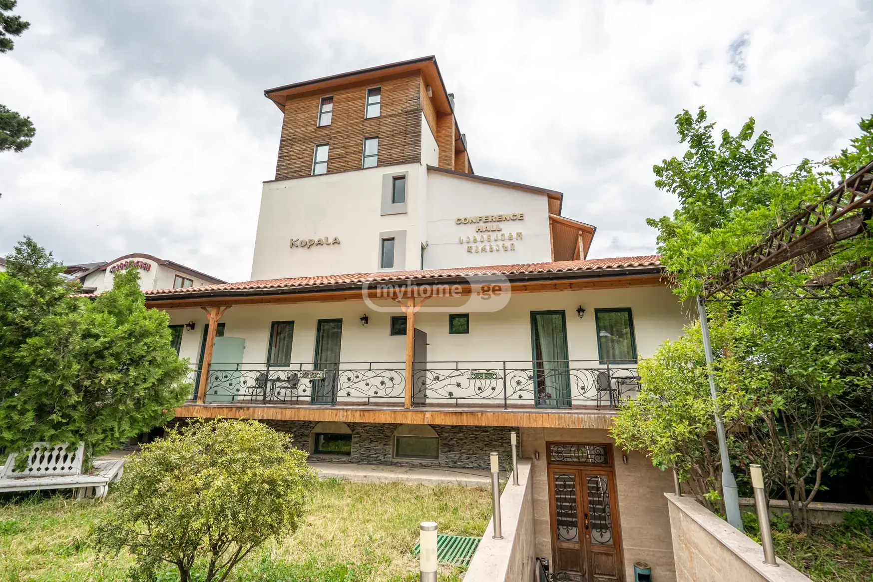 10+ Room Hotel For Rent In Tskneti view 1