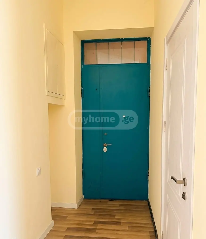 Office Commercial Area For Sale In Vera view 11