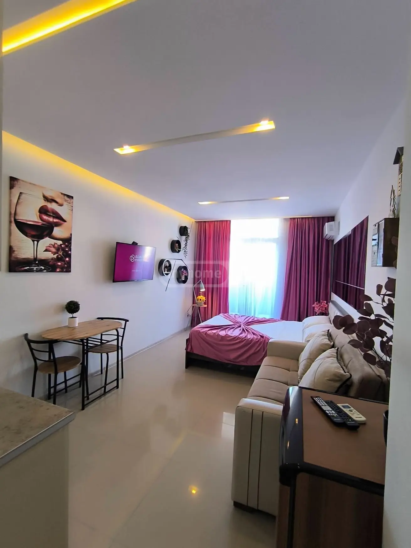1 Room Hotel Daily Rent view 10