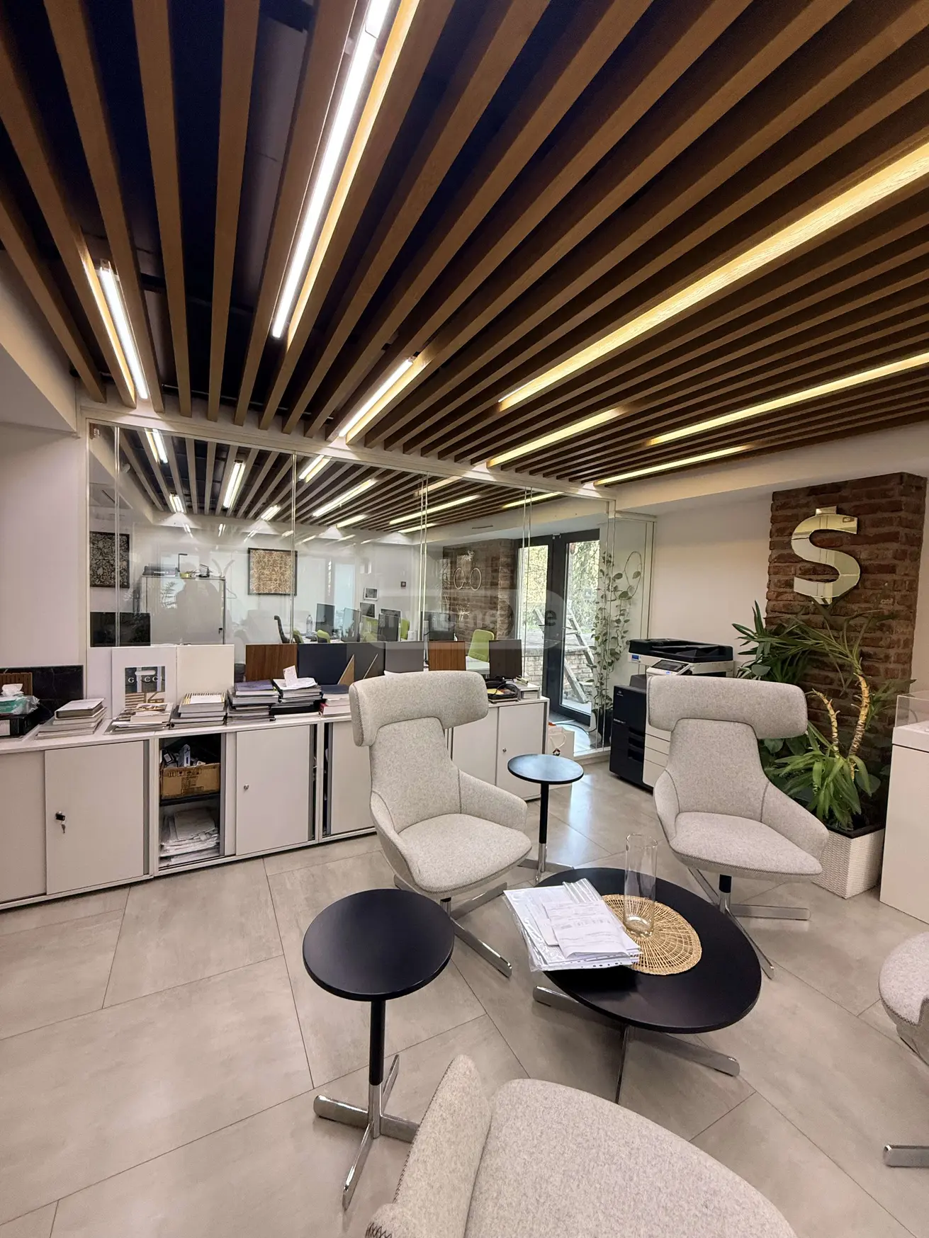 Office Commercial Area For Sale In Sololaki view 4