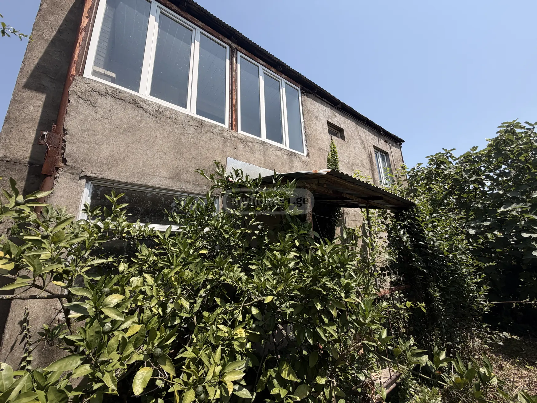 8 Room Private House For Sale view 9