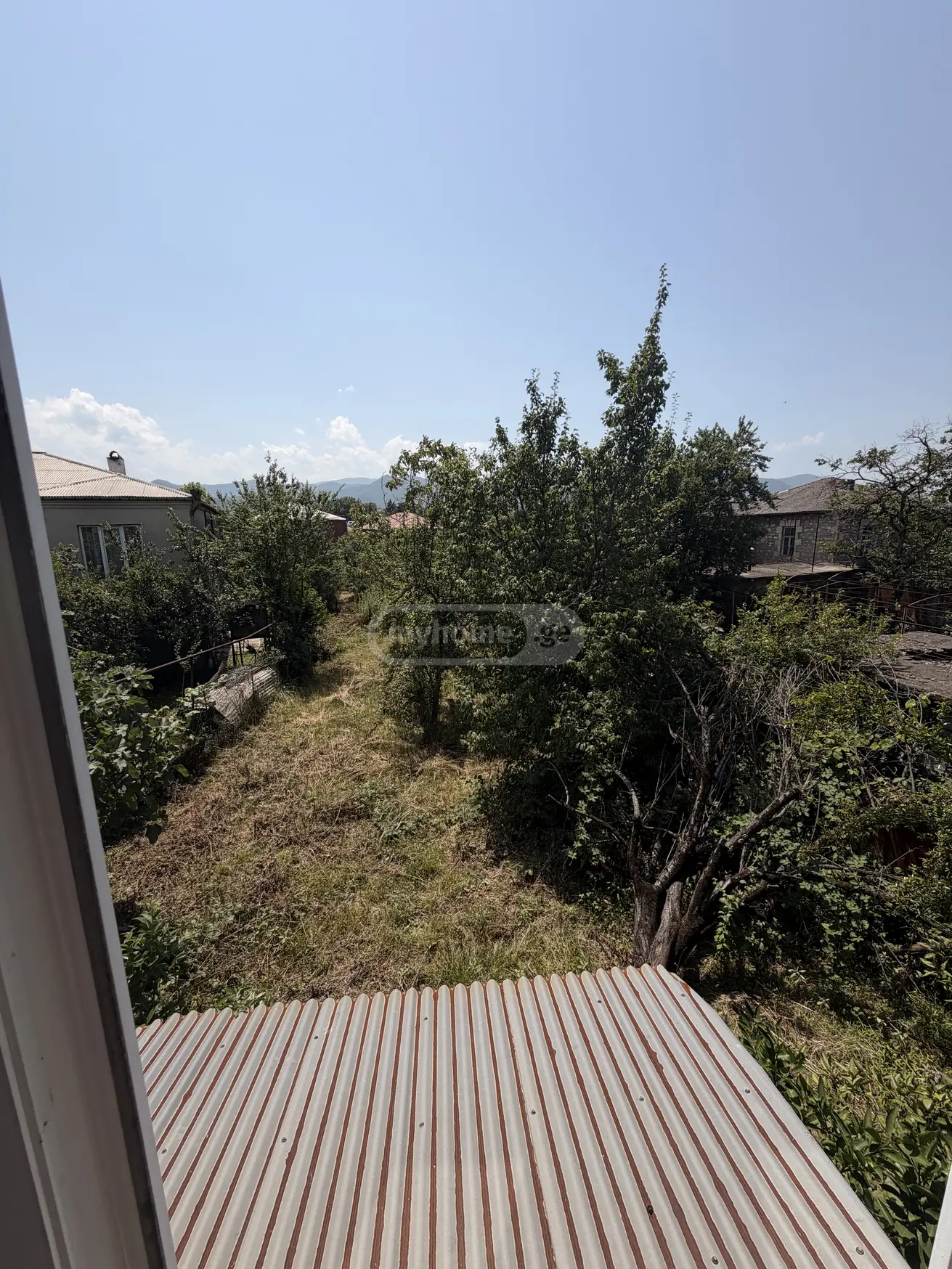 8 Room Private House For Sale view 10