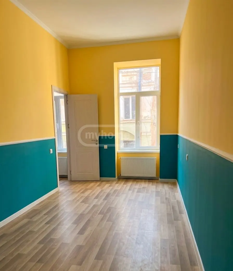 Office Commercial Area For Sale In Vera view 2