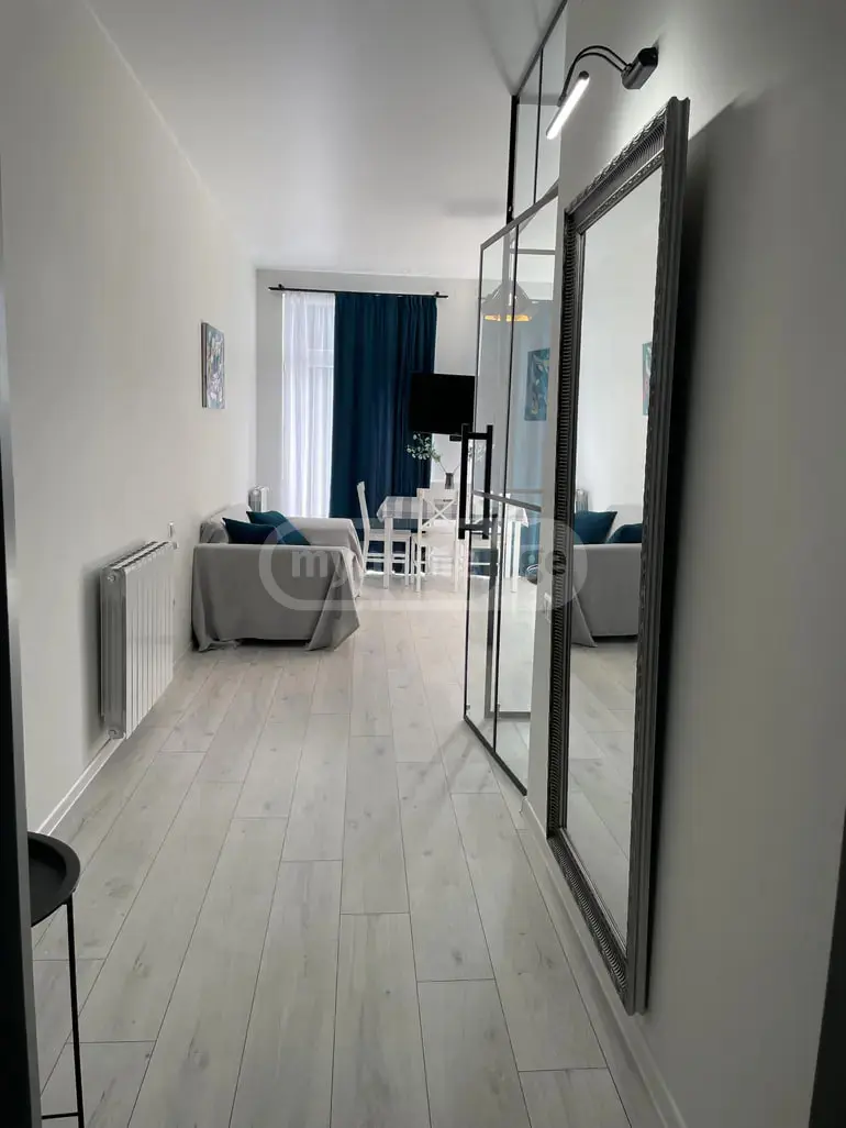 2 Room Apartment For Sale view 4