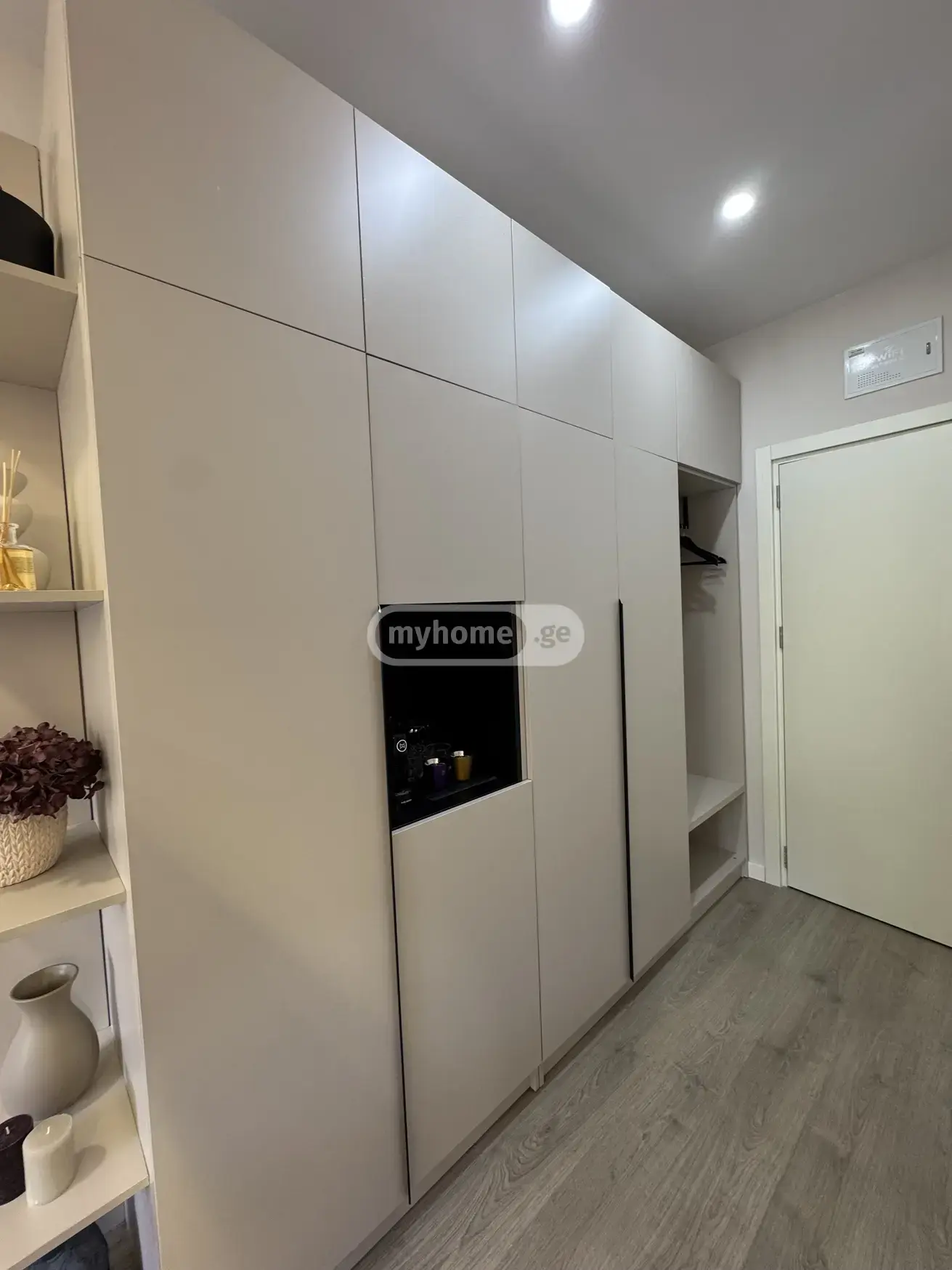2 Room Apartment For Sale view 7