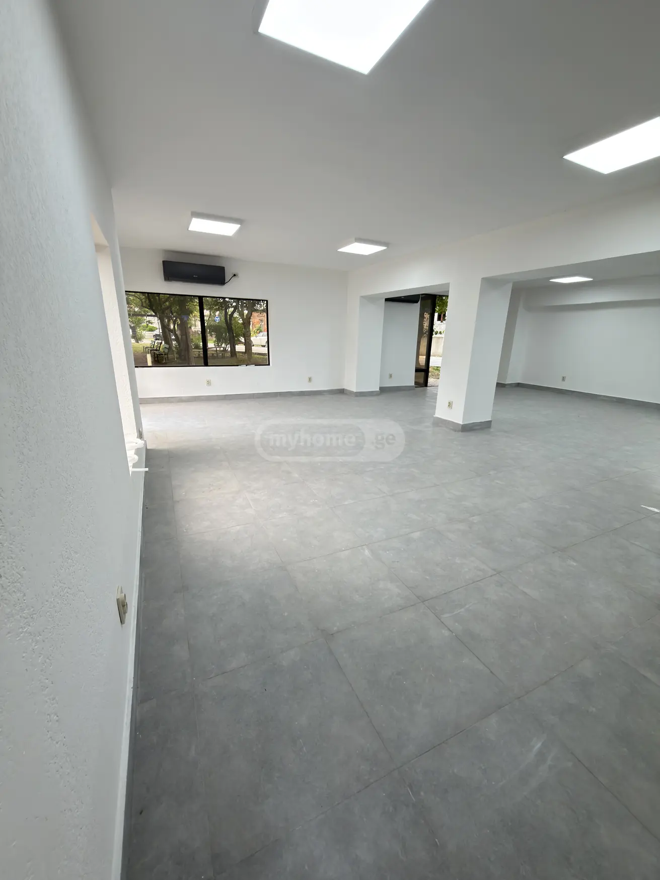 Special Commercial Area For Rent In Foti view 7