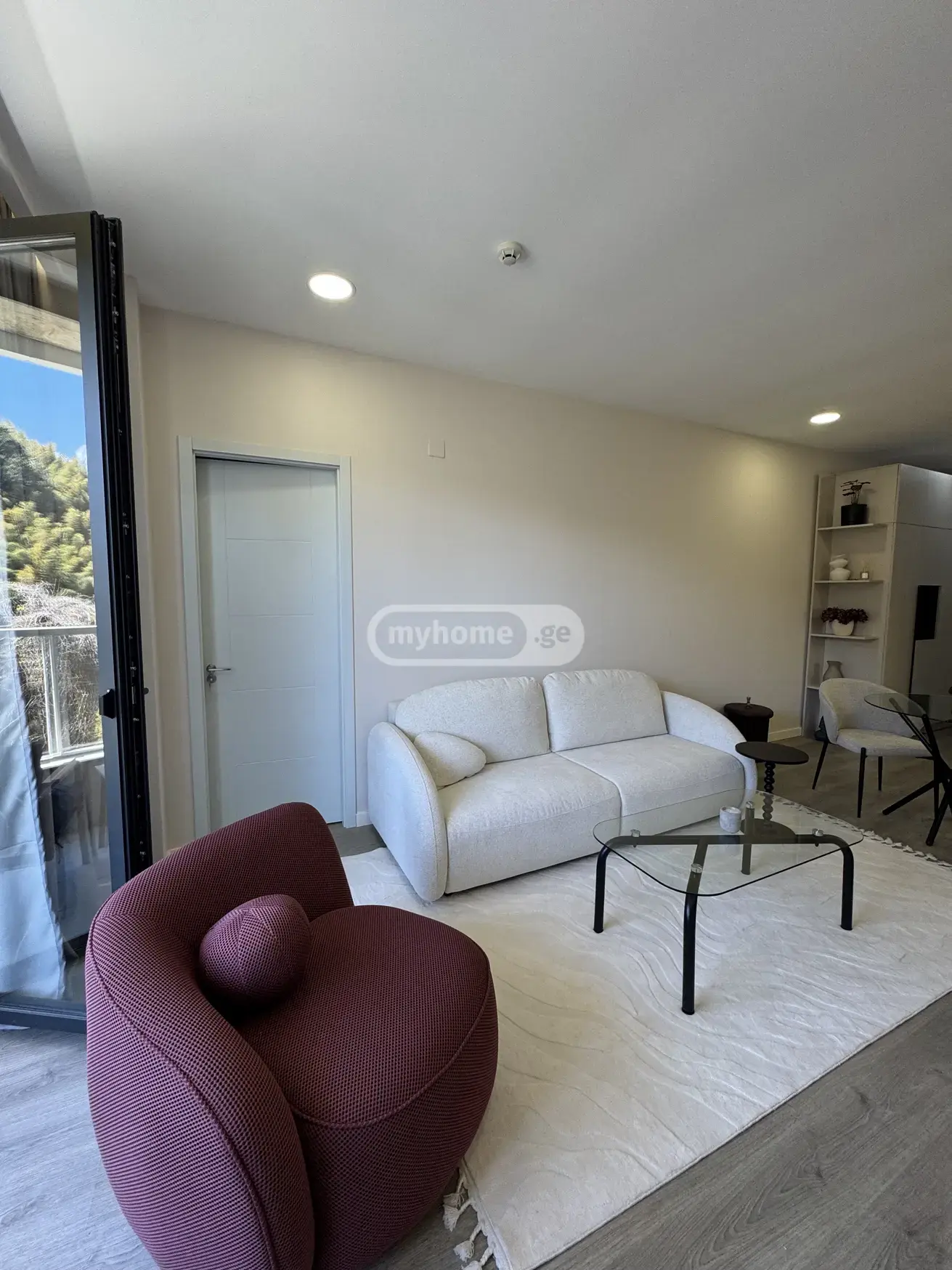 2 Room Apartment For Sale view 11