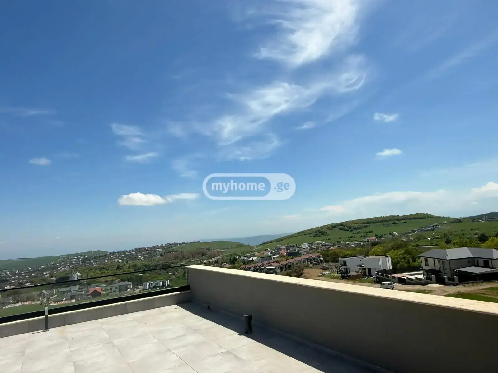 10+ Room Private House For Rent In Sololaki view 8
