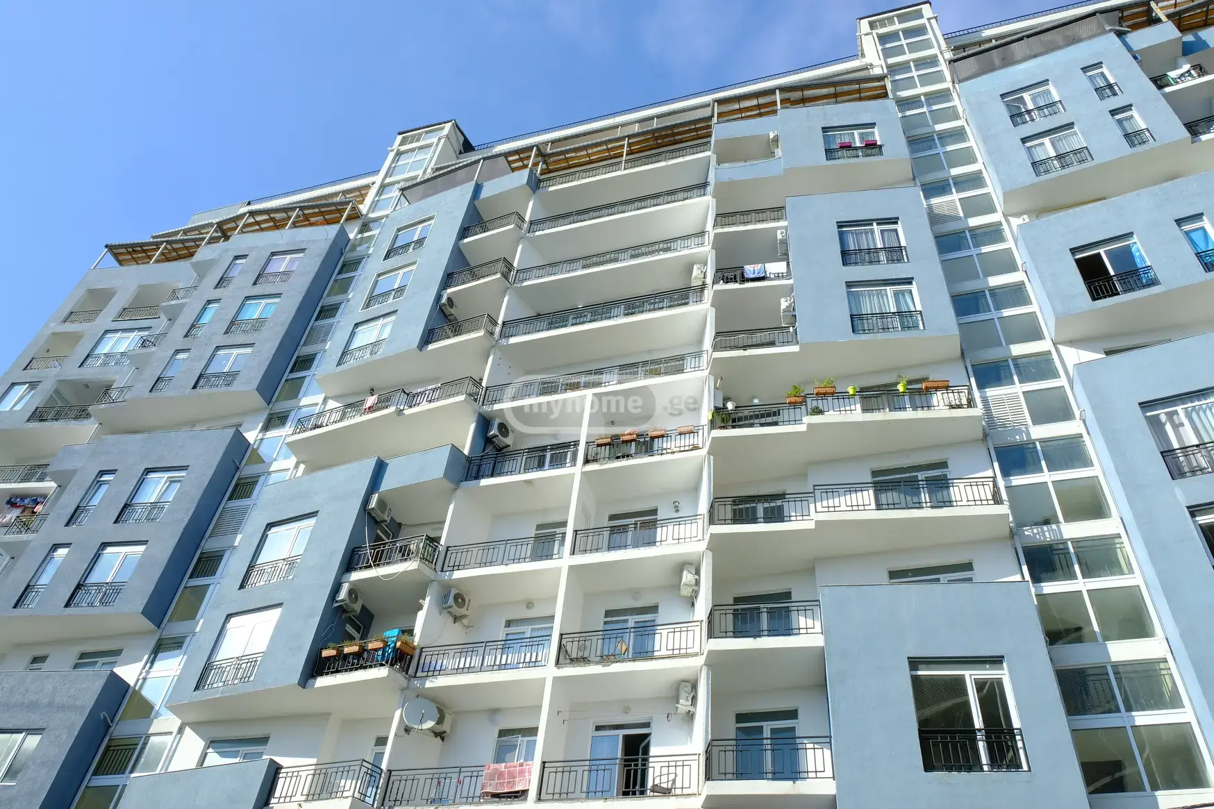 2 Room Apartment For Rent In Makhinjauri, In Batumi view 3
