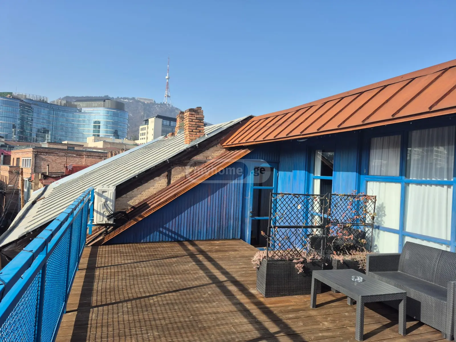 10+ Room Hotel For Sale In Mtatsminda view 11