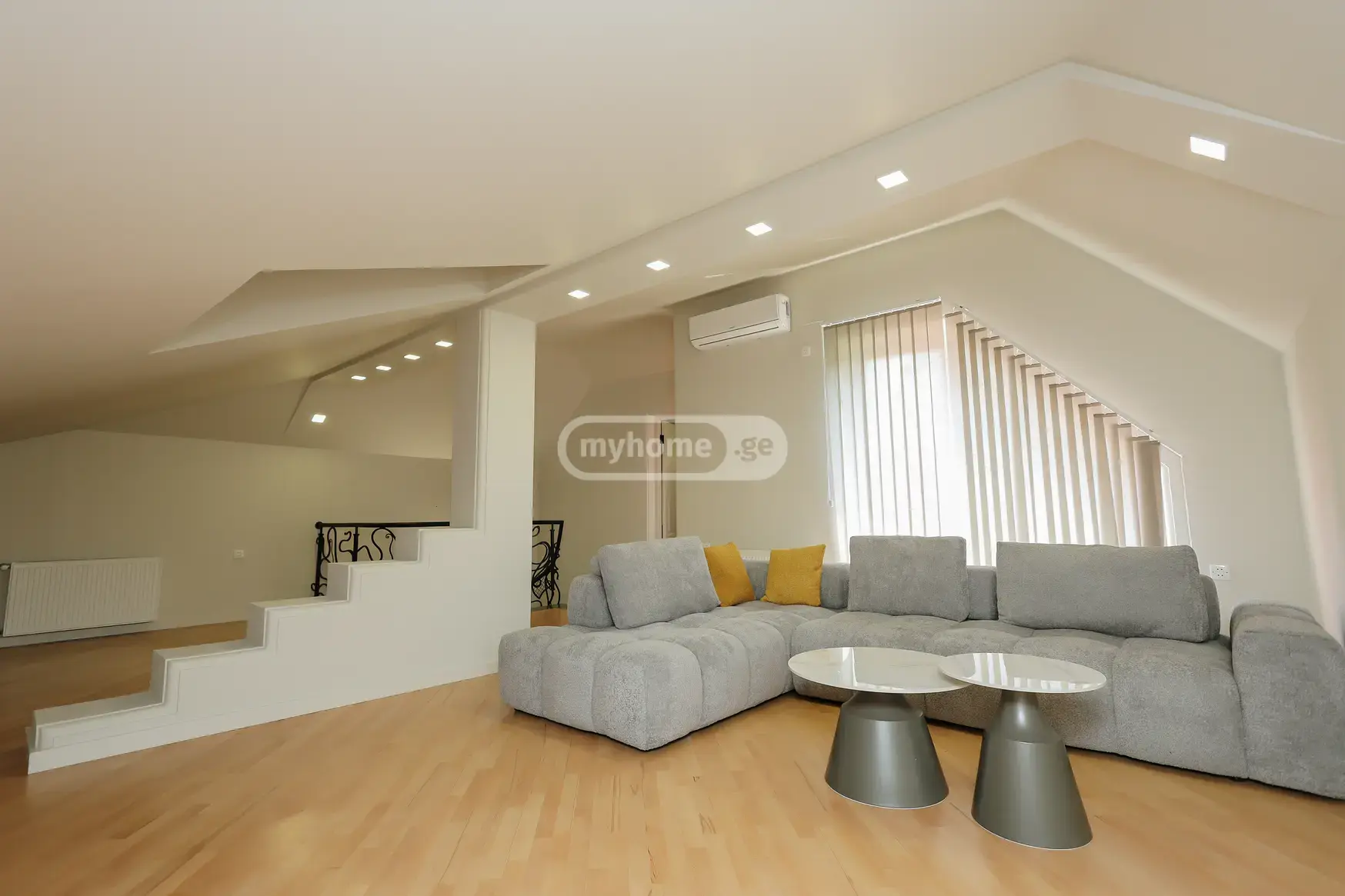 9 Room Private House For Rent In Didube view 2