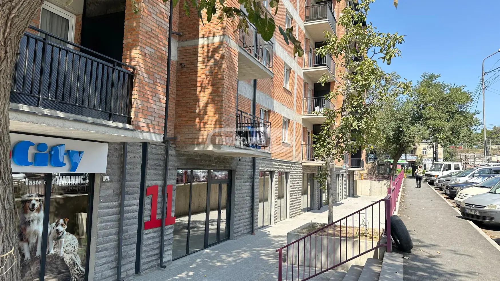 Universal Commercial Area For Rent In Samgori view 5