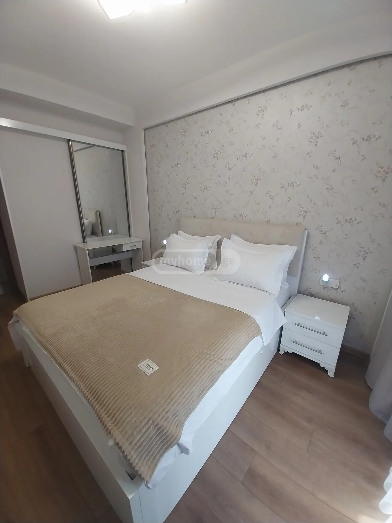 2 Room Apartment Daily Rent In Isani view 7