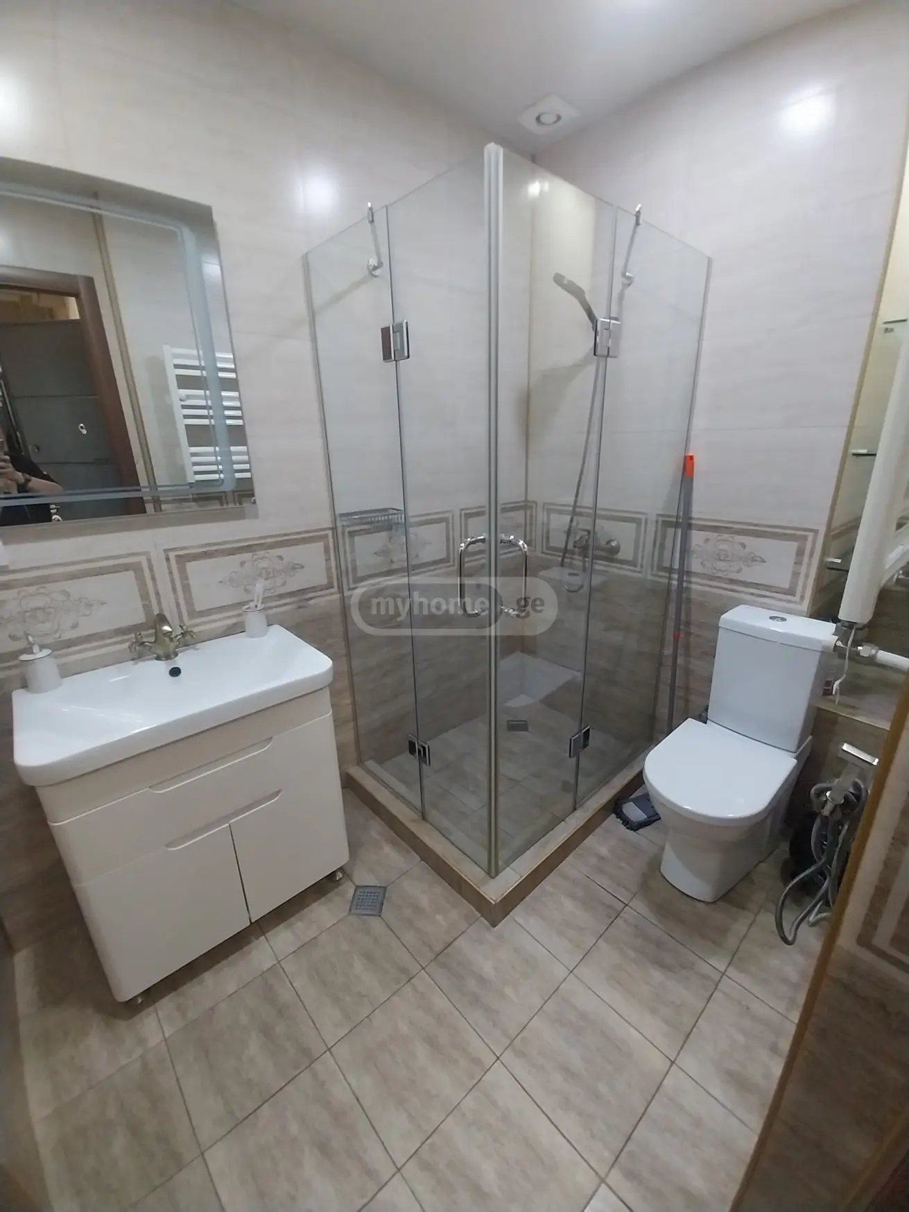 2 Room Apartment Daily Rent In Isani view 11