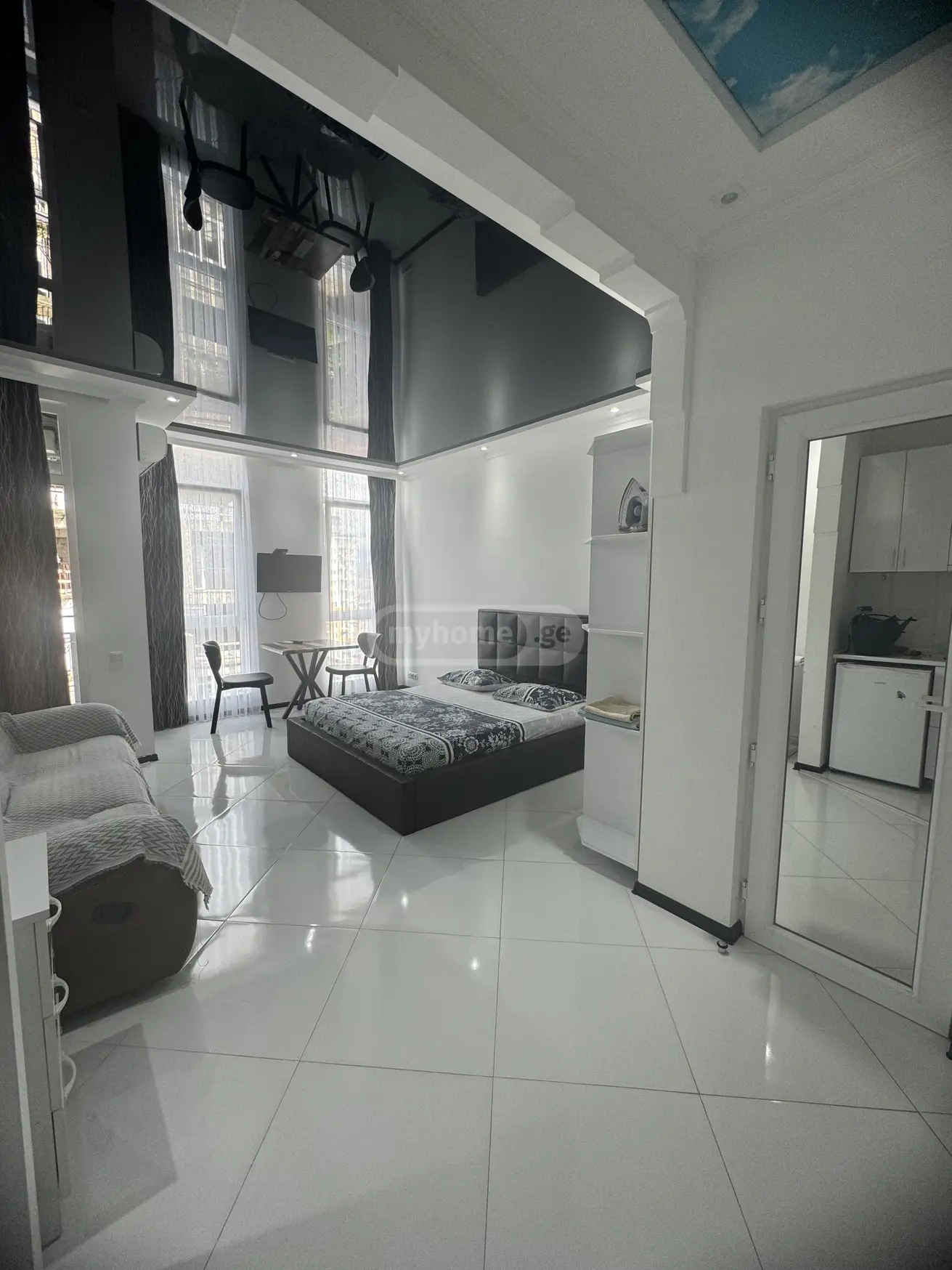 1 Room Apartment Daily Rent In Batumi view 1