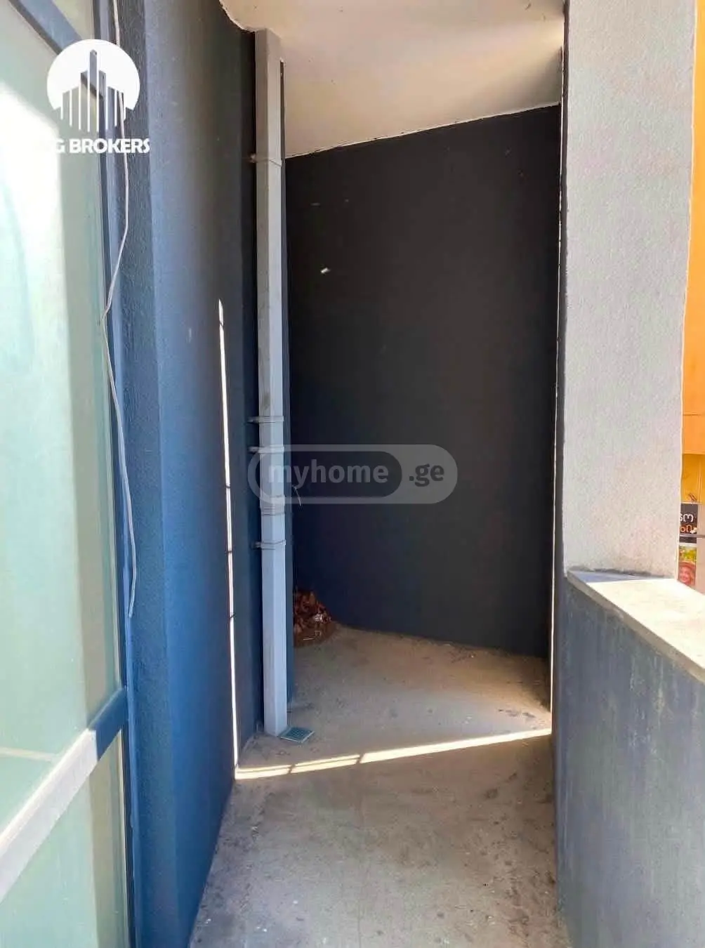 4 Room Apartment For Sale view 9