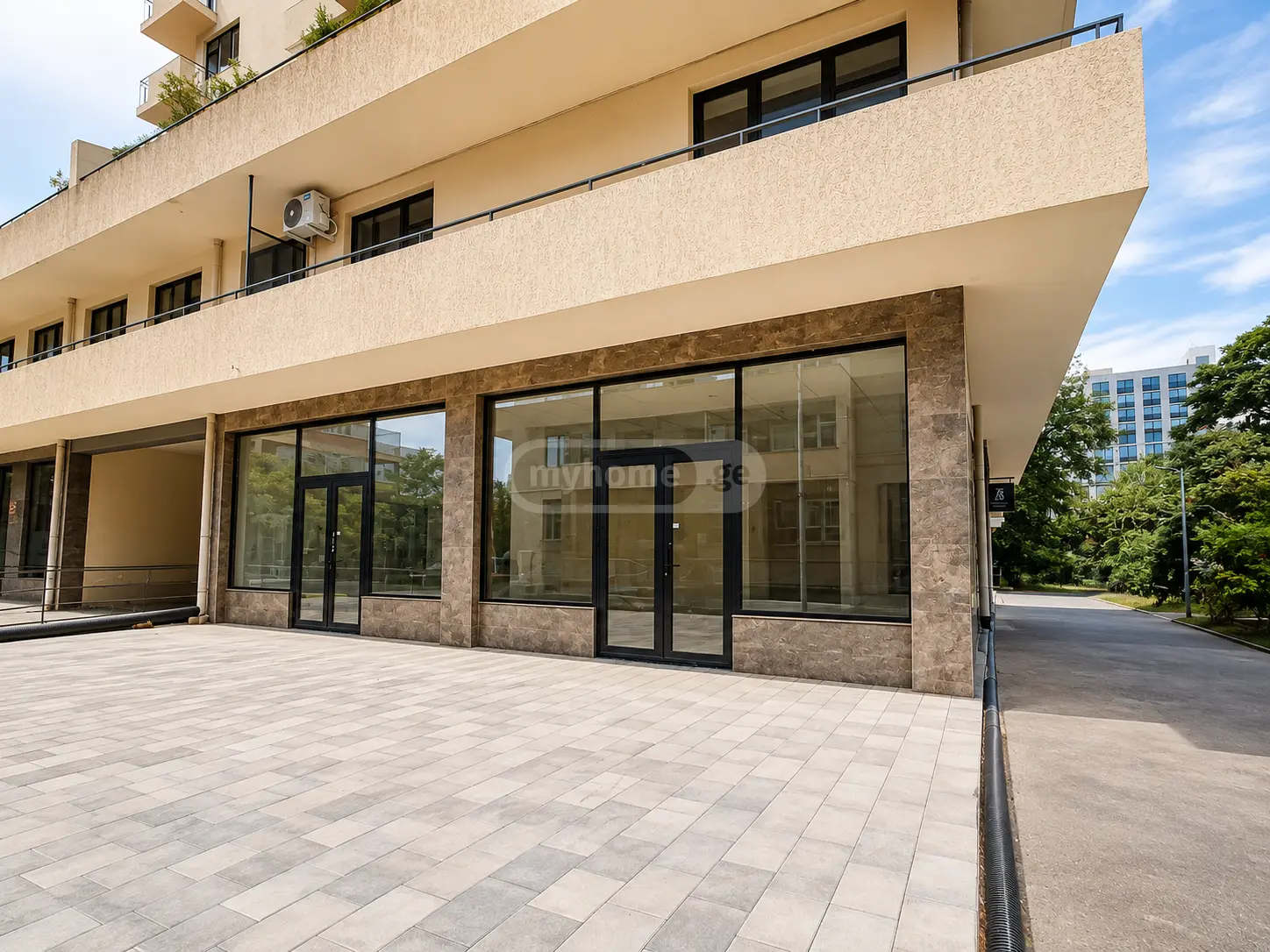 Universal Commercial Area For Sale In Vake view 2