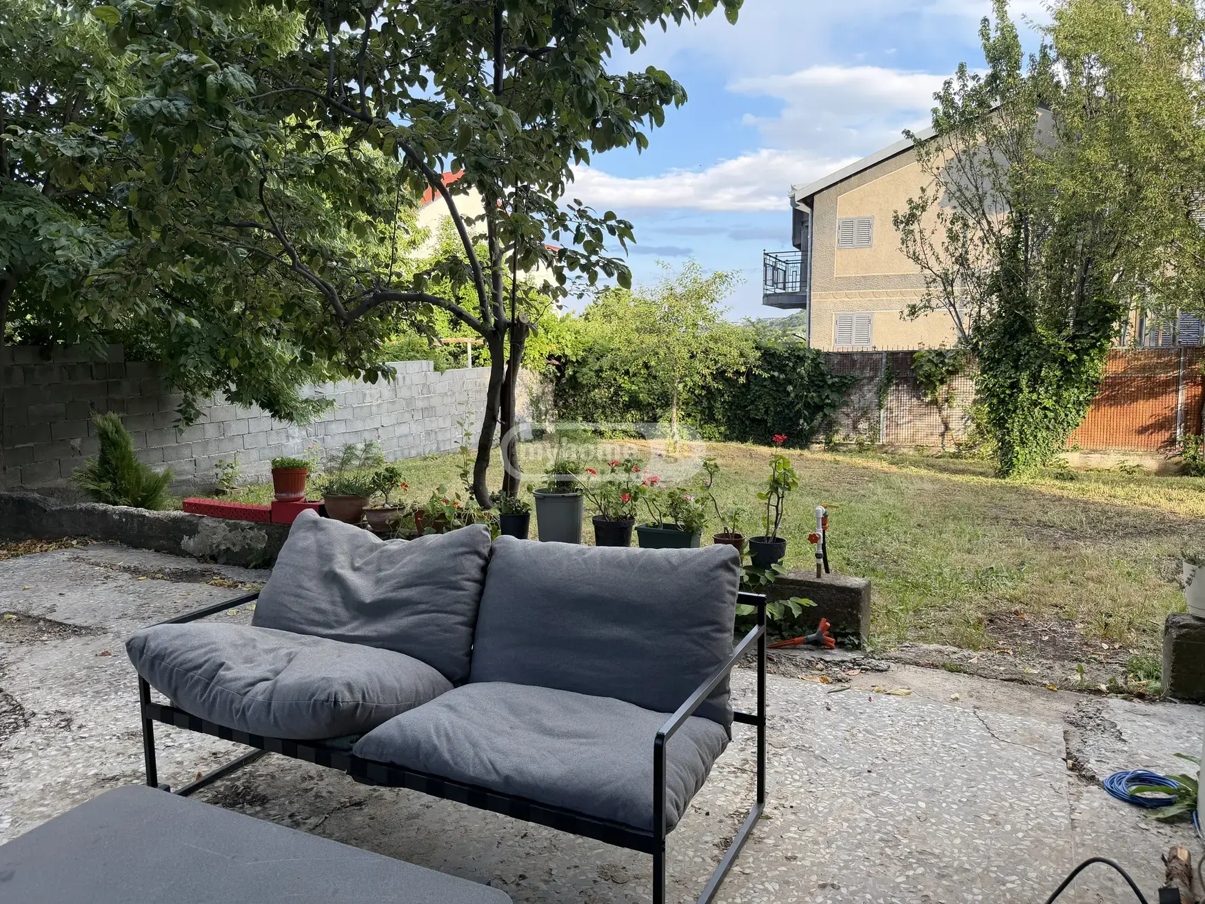 8 Room Country House For Rent In Vake view 7