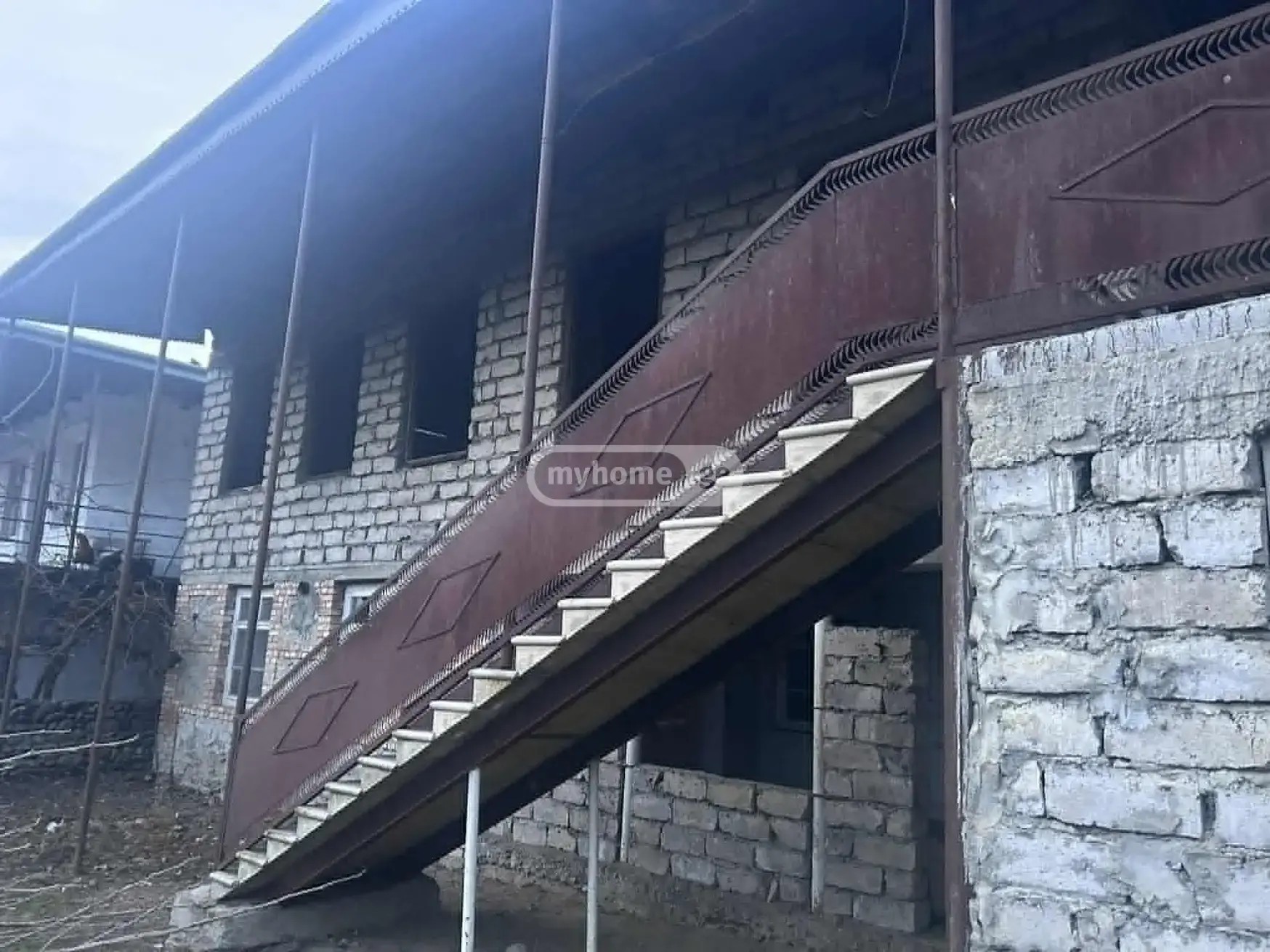 8 Room Private House For Sale view 8