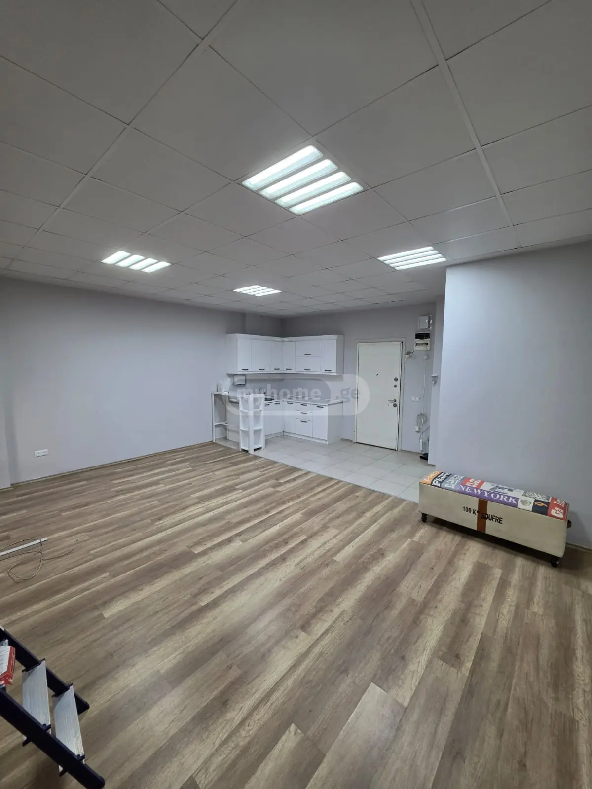 Office Commercial Area For Rent In Saburtalo view 3