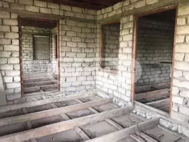 8 Room Private House For Sale view 6