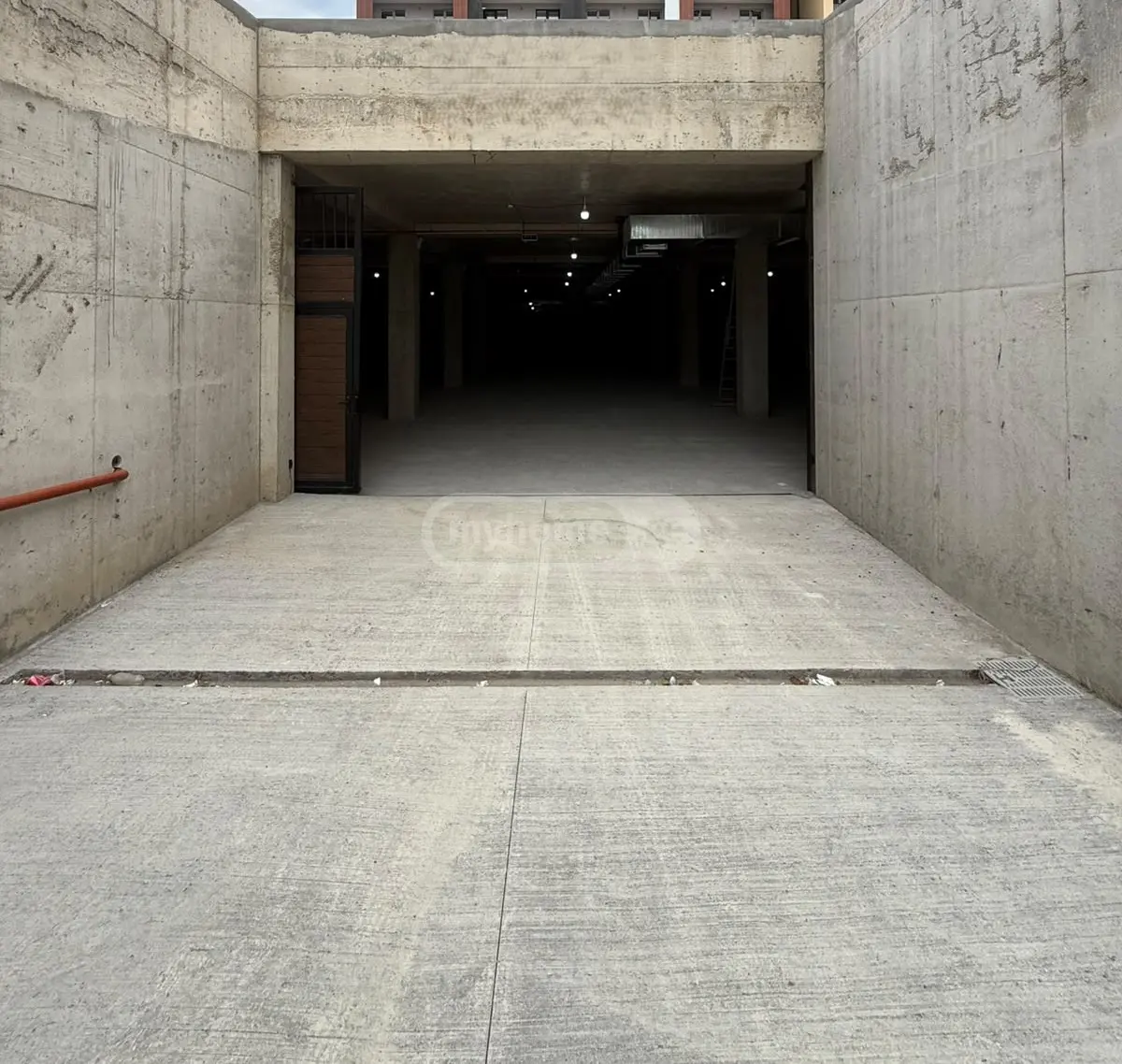 Warehousing Commercial Area For Rent In Vazisubani view 1