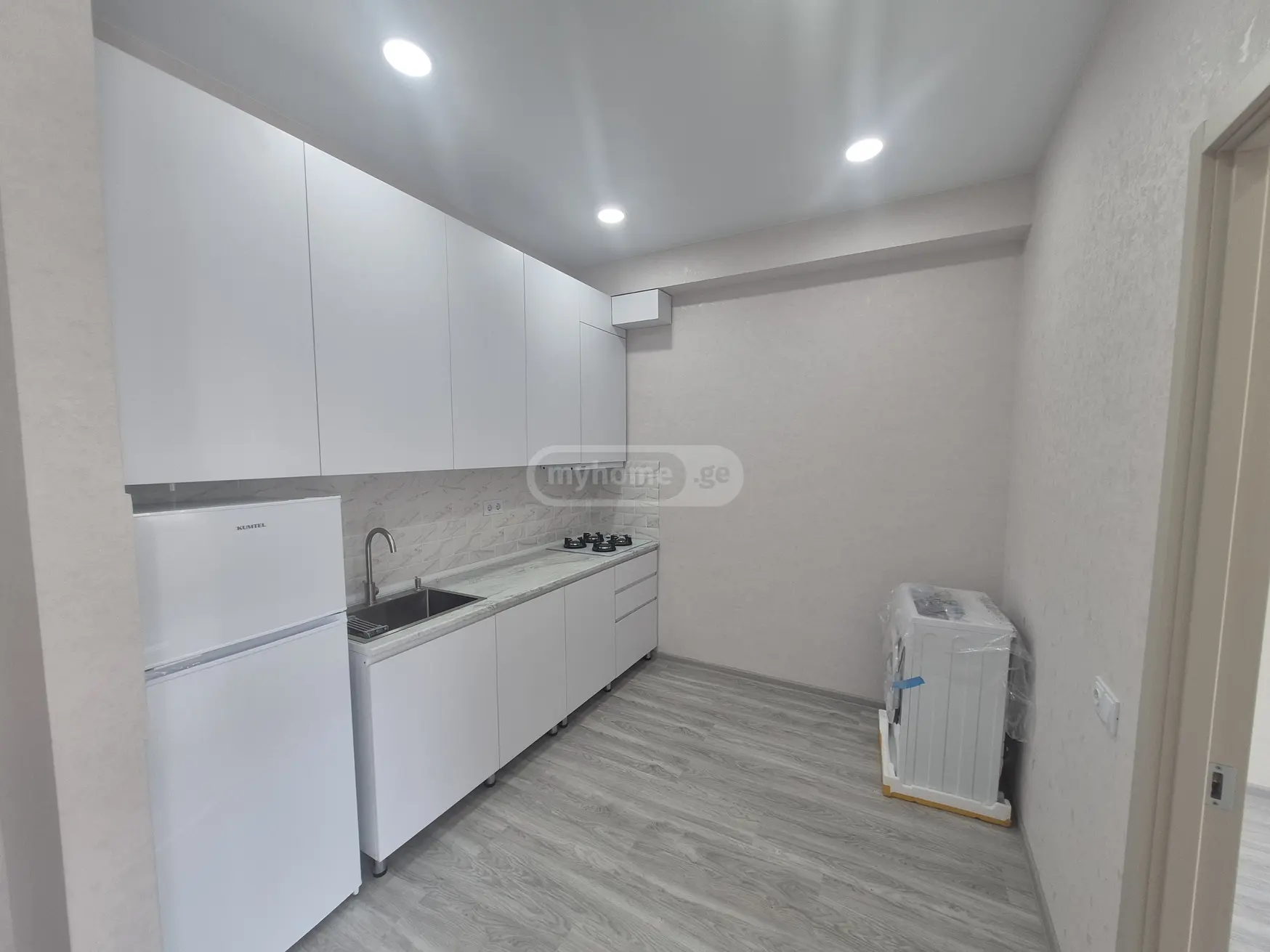 3 Room Apartment For Sale view 1