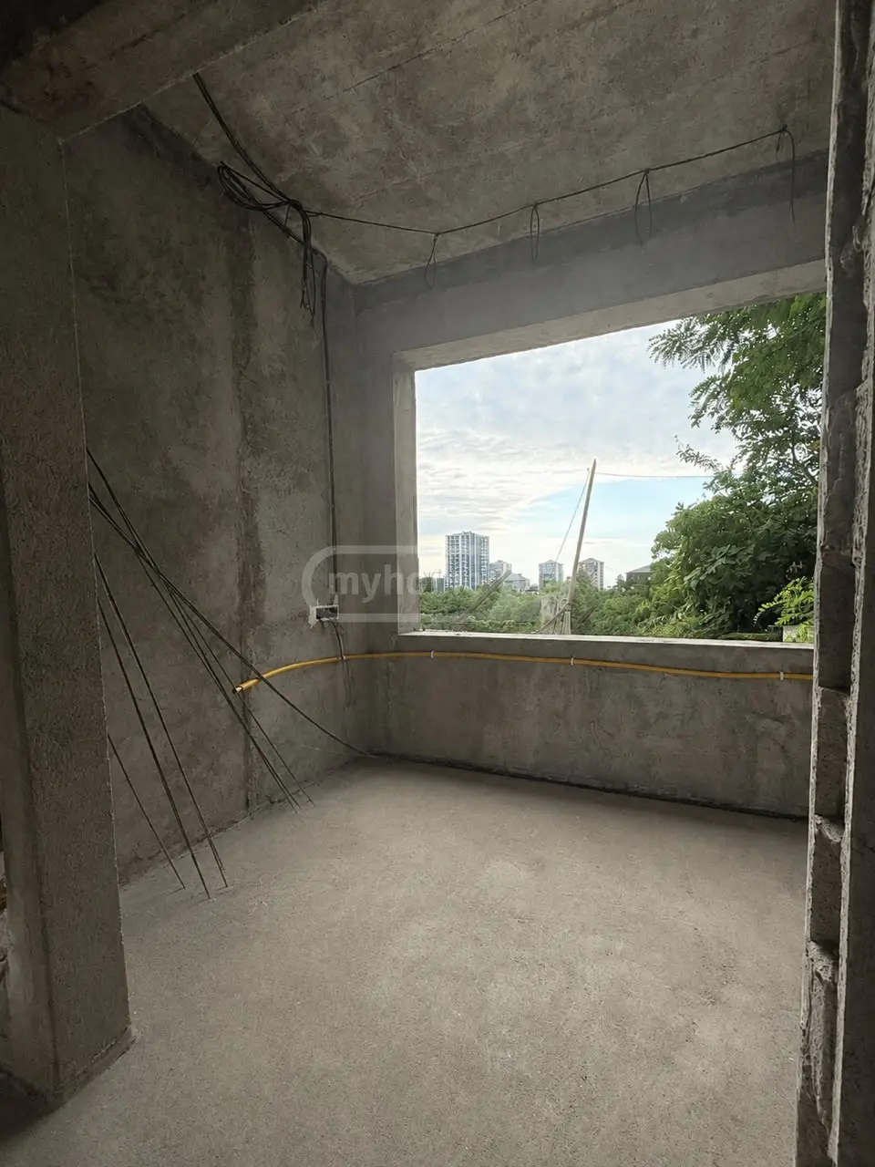 4 Room Private House For Sale view 10