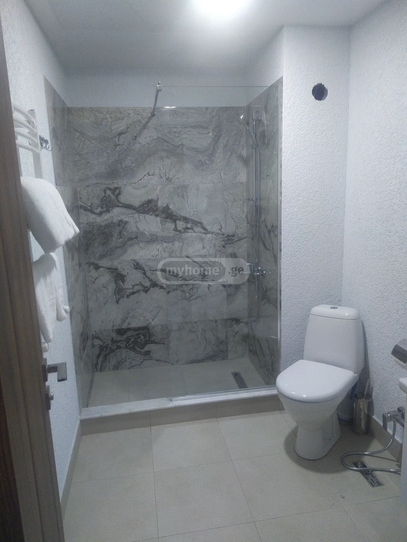 1 Room Hotel Daily Rent In Zestaphoni view 5