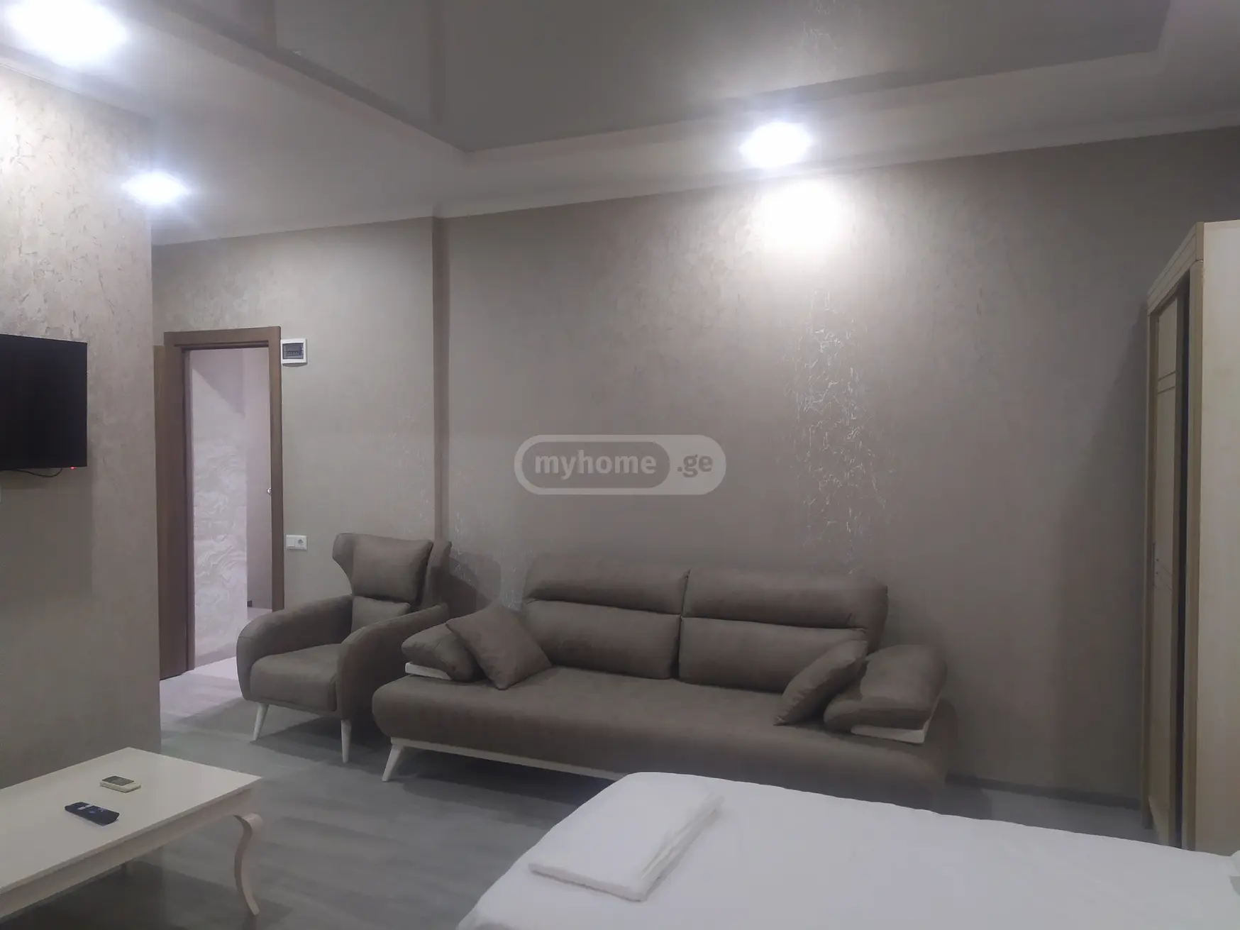 1 Room Hotel Daily Rent In Zestaphoni view 4