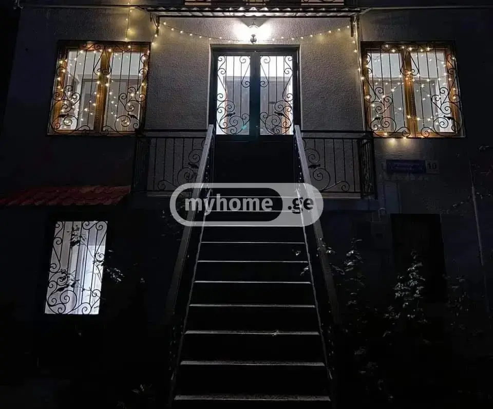 4 Room Country House Daily Rent In Saburtalo view 17