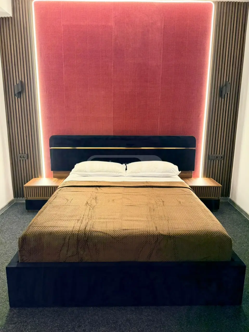 3 Room Hotel Daily Rent In Mtatsminda view 7