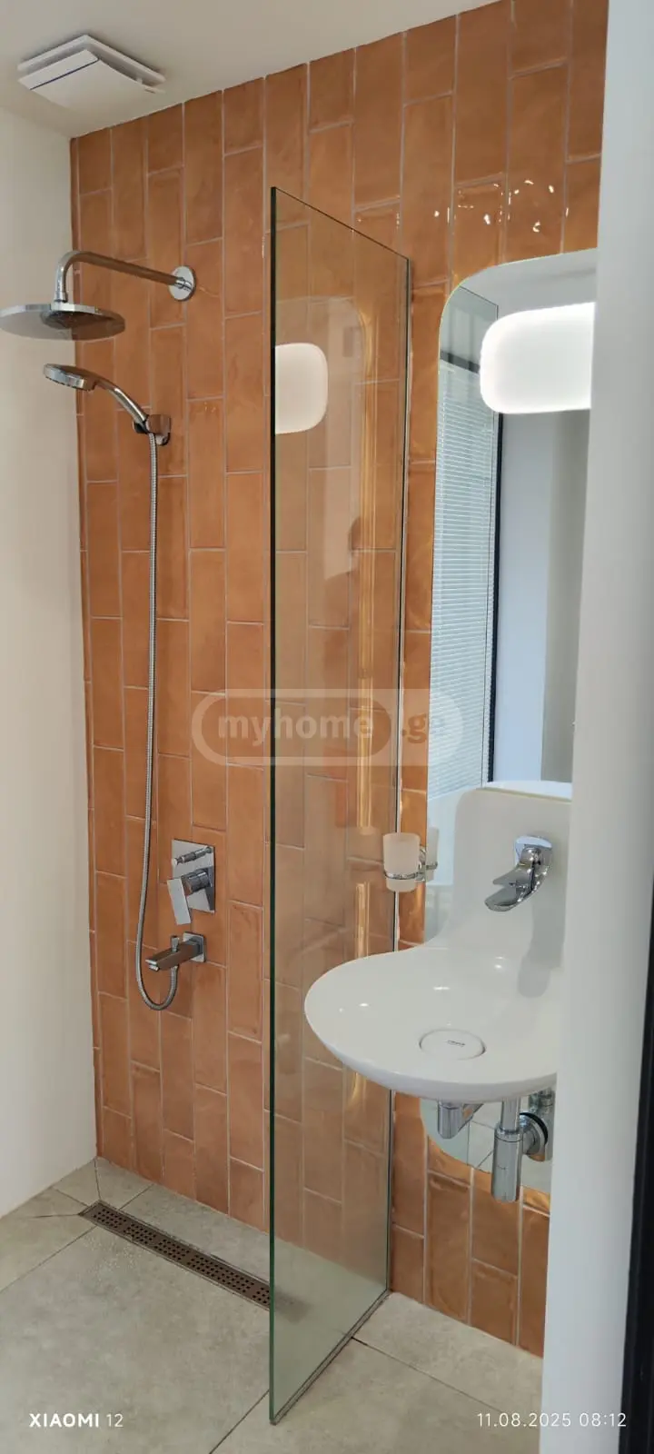 4 Room Private House For Sale view 13
