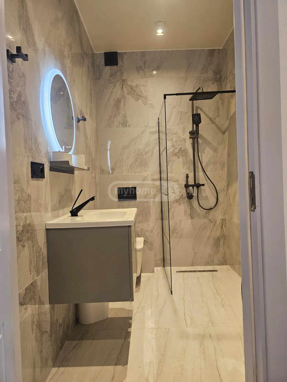 1 Room Apartment For Sale view 7